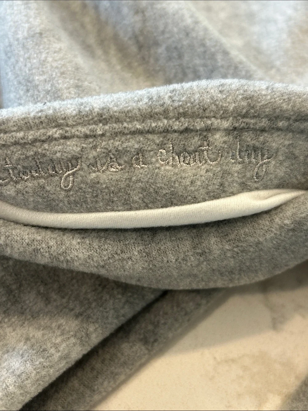 Lululemon Go Forward Pullover Fleece in heathered‎ core light grey Size 12